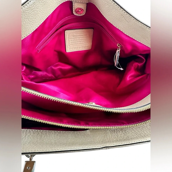 Coach Madison No. E1373-25161 Brown Leather Shoulder Bag Pre-Owned Genuine - Picture 8 of 14